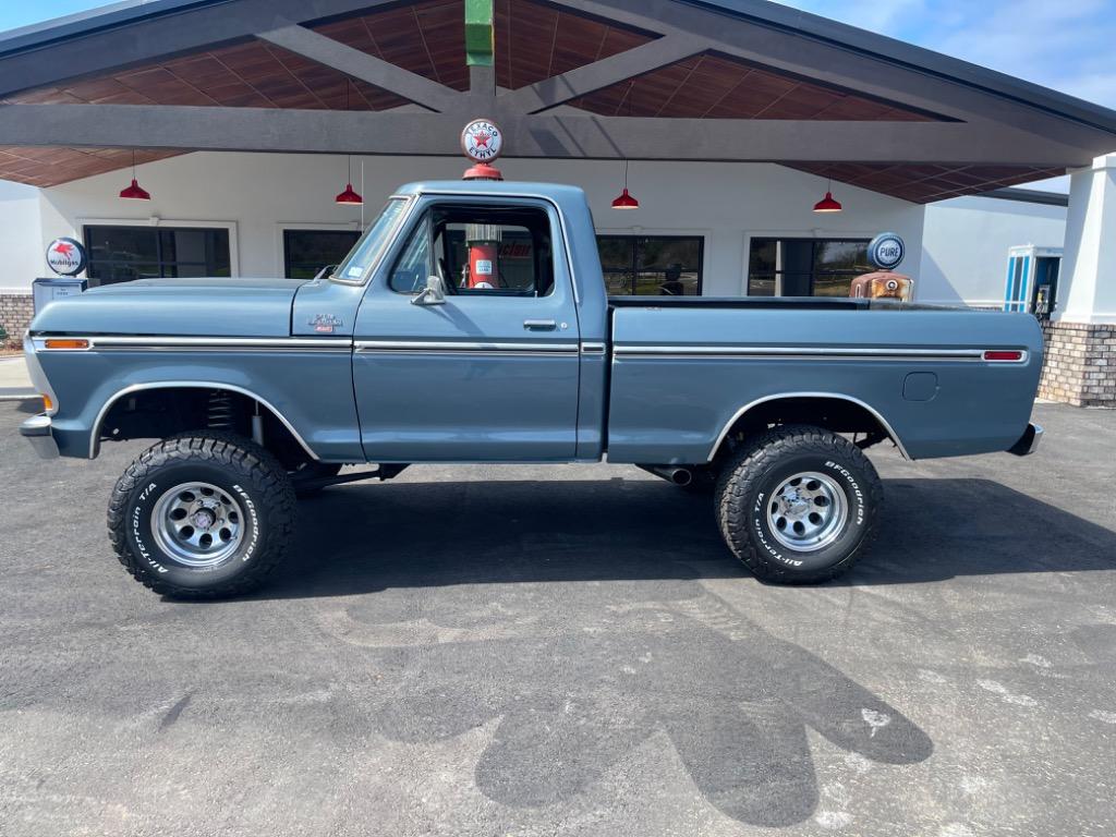 Chelsea's Classic Cars